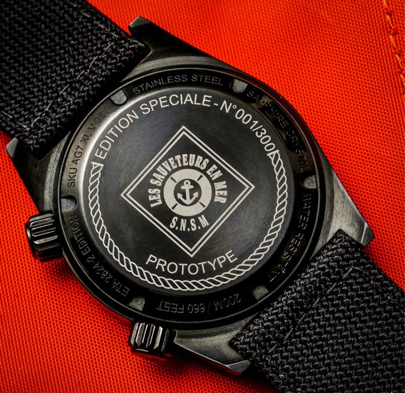 Montre MER-AIR-TERRE Black Edition spéciale SNSM Montre MER-AIR-TERRE Black Edition spéciale SNSM