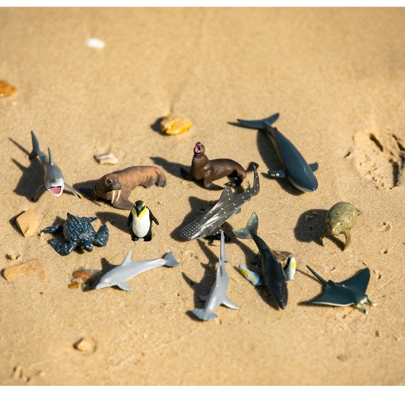 Set de 12 figurines animaux marins